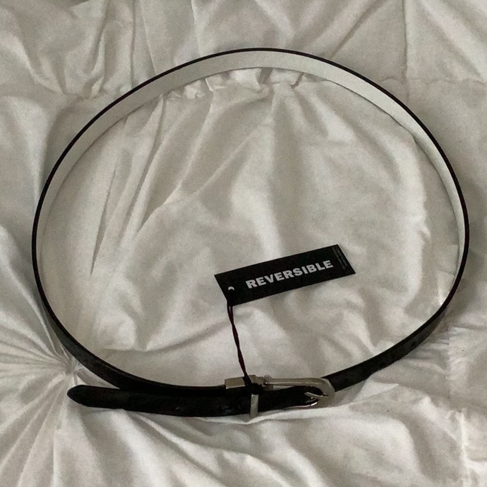 White House Black Market Reversible Belt